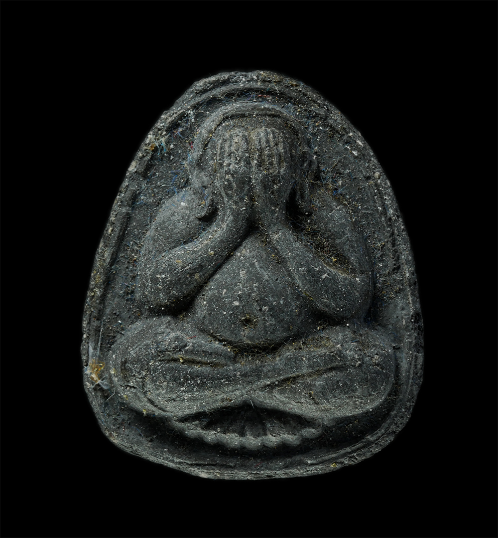 21Dec24 (7)ย.jpg - พระปิดตา พระสมเด็จพระพุฒาจารย์ โต พรหมรังษี หลวงพ่อมาลัย อุทโย(พระครูอุทัยธรรมสาคร ) วัดบางหญ้าแพรก อ.เมือง จ.สมุทรสาคร สร้าง 5 ธ.ค. ปี2539 เนื้อผงพุท [..] | https://kamulet.in.th